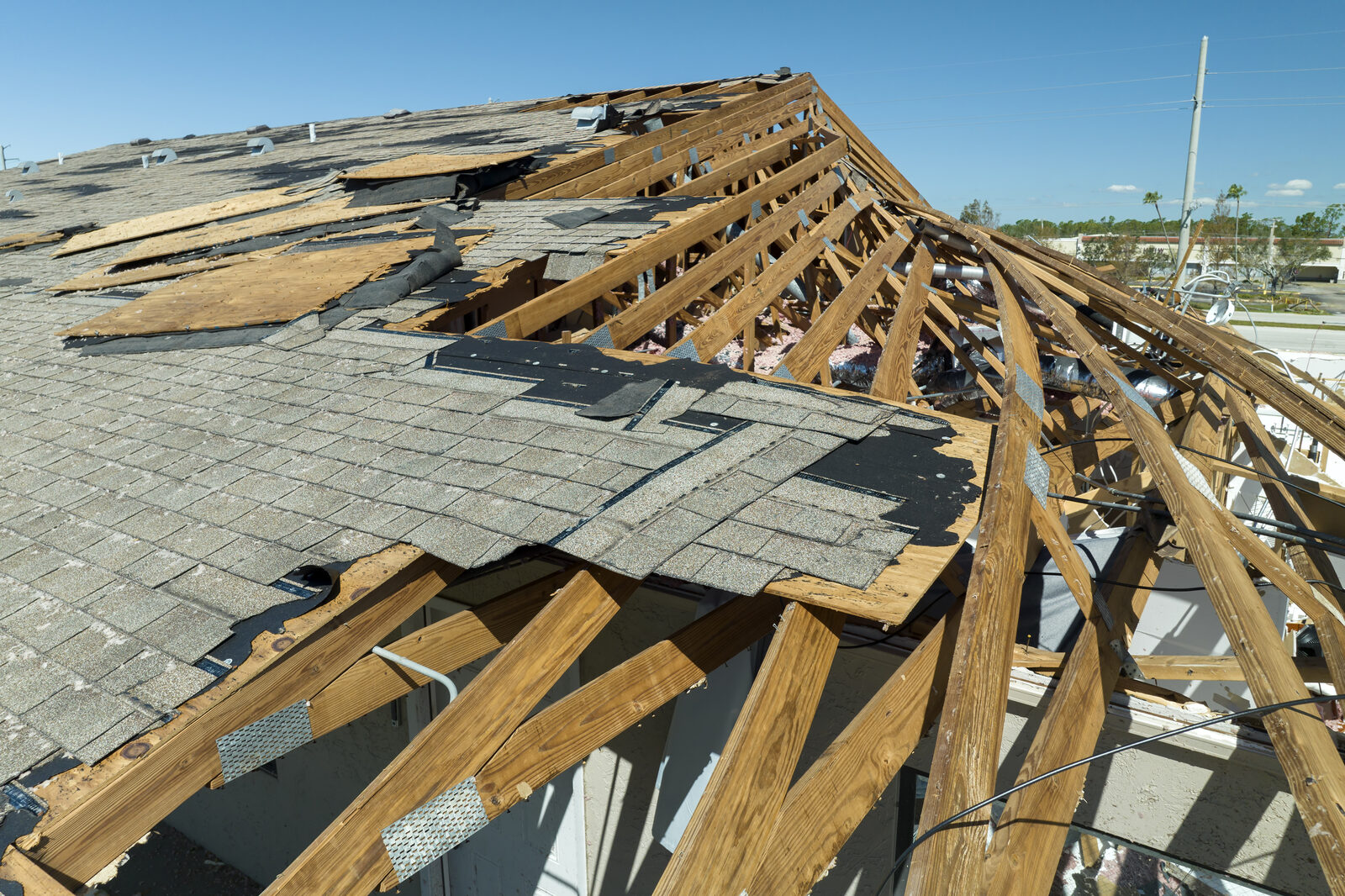 Toiture endommagée tempête